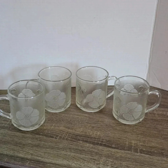Vtg  KIG INDONESIA Flower Mugs - Picture 1 of 6